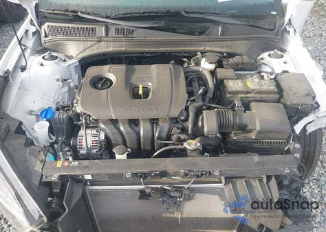 2024 Kia Forte Lxs z USA, uszkodzony, nr VIN 3KPF24AD5RE778053